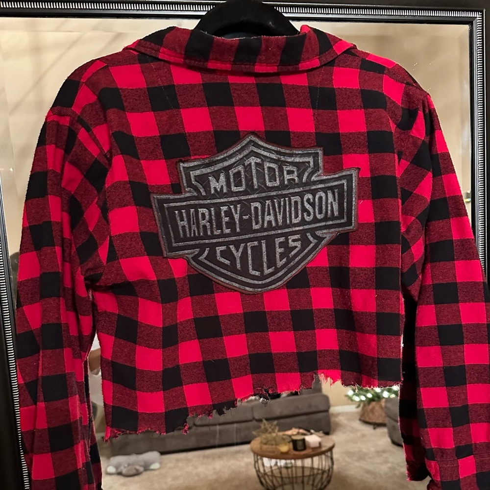 Cropped reworked flannel.